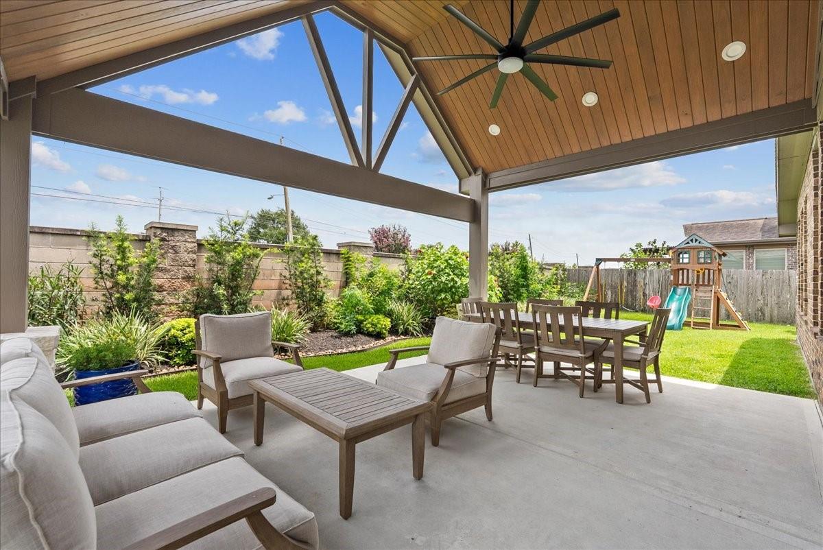 328 Woodway Drive